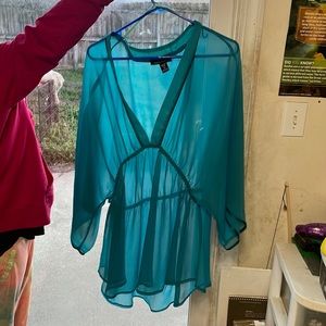 Size 16w, color turquoise/blue